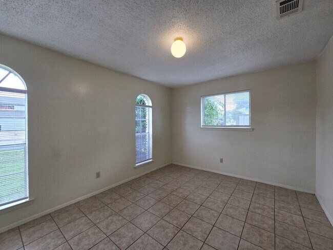 Building Photo - NEW IN MANAGEMENT - AVAILABLE NOW!