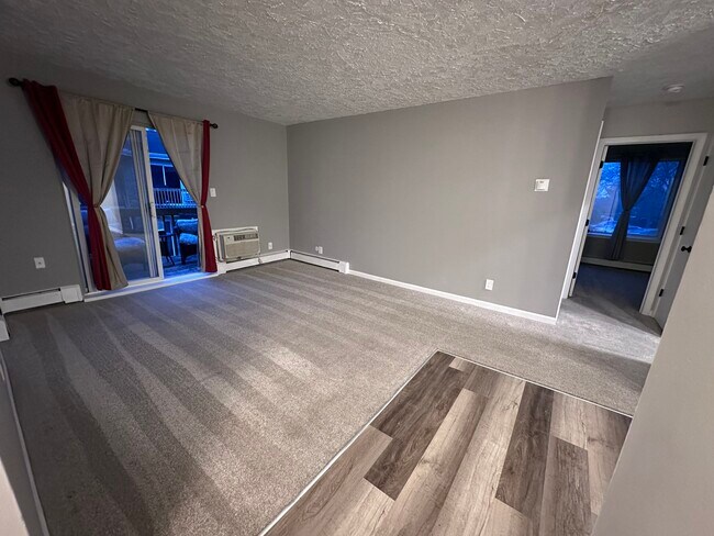 Building Photo - 2600 Light Road