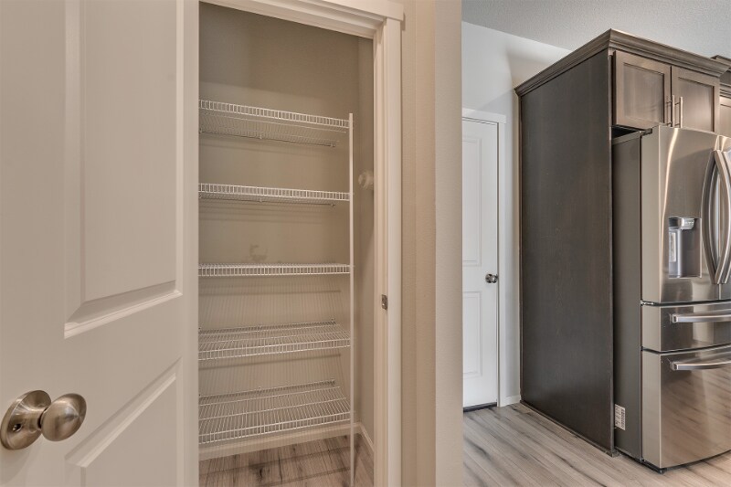 Building Photo - 31547 NW North Ave