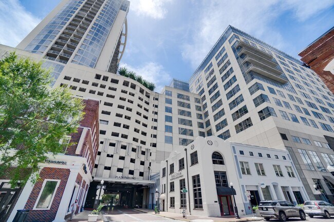 Building Photo - 155 S Court Ave