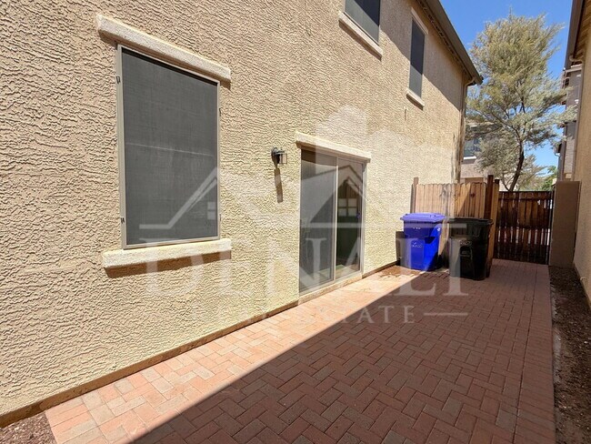 Building Photo - 2855 S Key Biscayne Dr