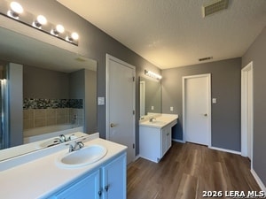 Building Photo - 9011 Laguna Falls