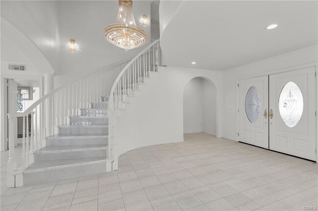 Building Photo - 1761 Hillfair Dr