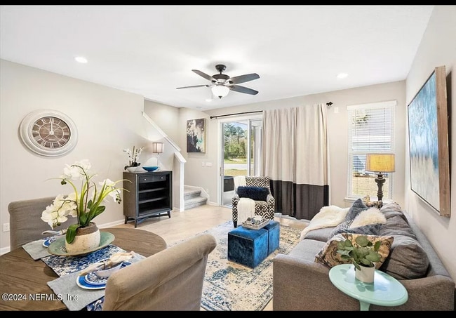 Building Photo - 12926 Ludo Rd