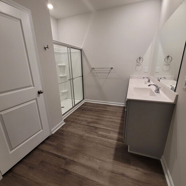 Building Photo - Brand new construction home in the desirable Brunswick Forest subdivision