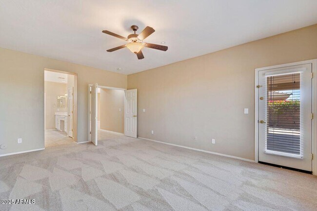 Building Photo - 41526 N Cedar Chase Rd
