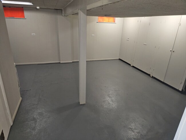 Building Photo - 3713 Gratiot Ave