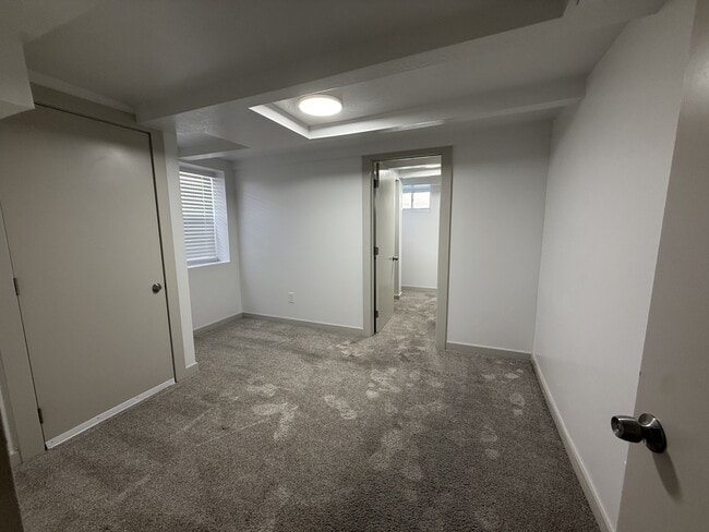 Building Photo - 1214 500 N