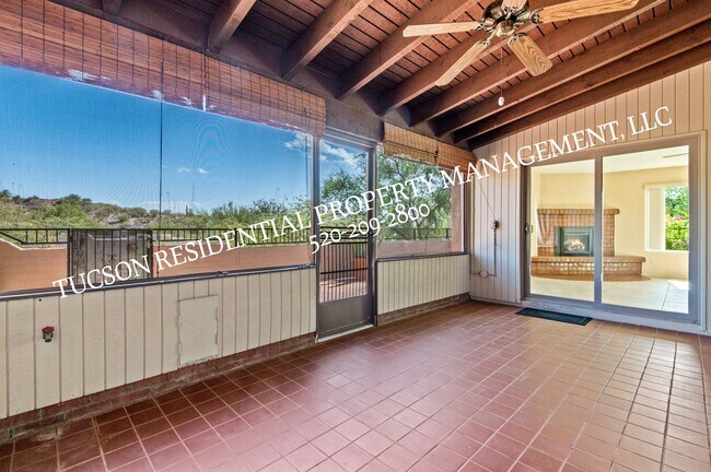 Building Photo - 5084 N Camino Del Lazo