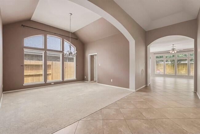 Building Photo - 2935 Fair Chase Dr