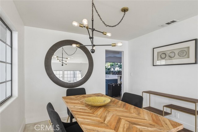 Building Photo - 716 N Lucia Ave