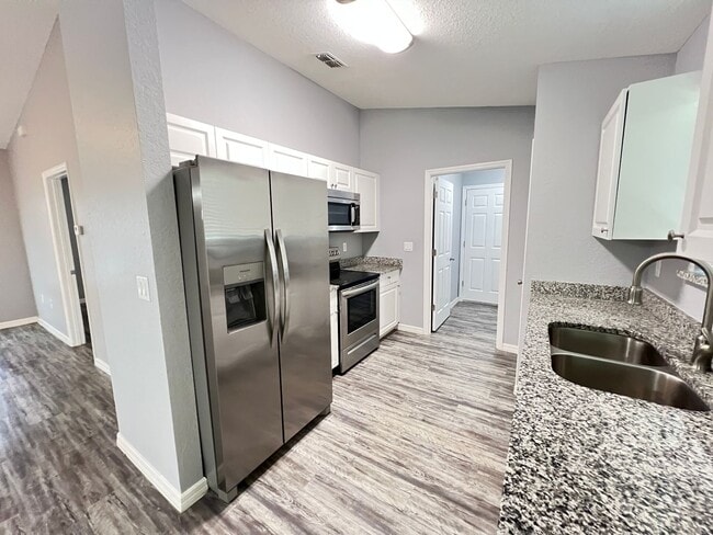 Building Photo - Beautiful 3 BD/2BA Home in Ocala!!!