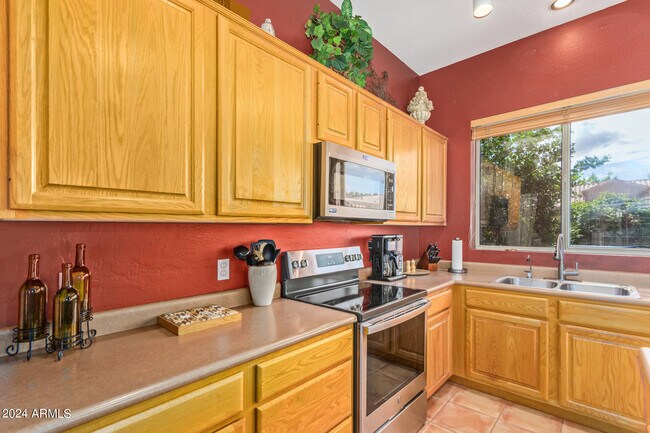 Building Photo - 2750 S Nolina Pl