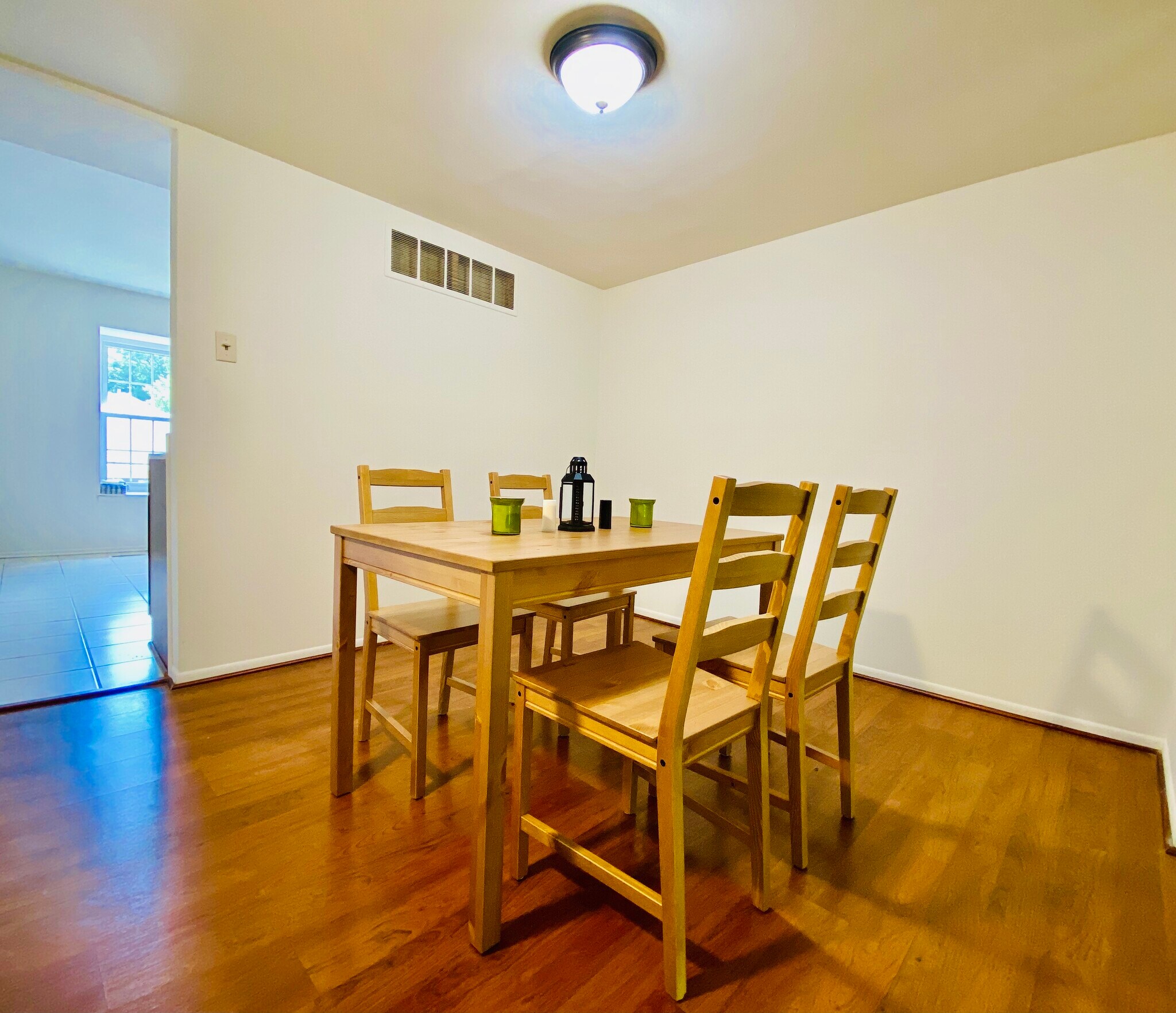 Building Photo - 10690 High Beam Ct