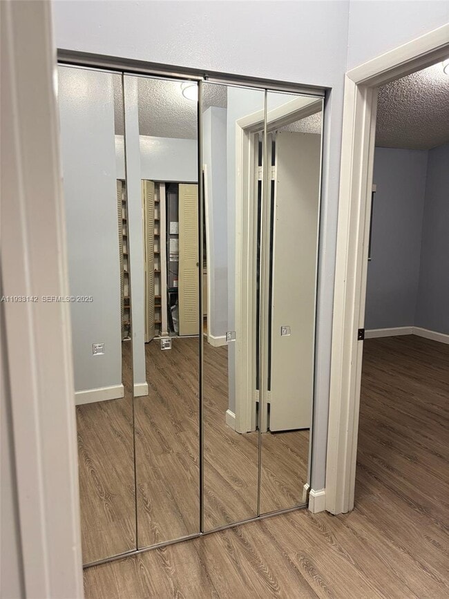 Building Photo - 6460 NW 192nd Terrace