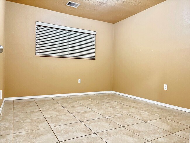 Building Photo - 8302 Coastway Ln