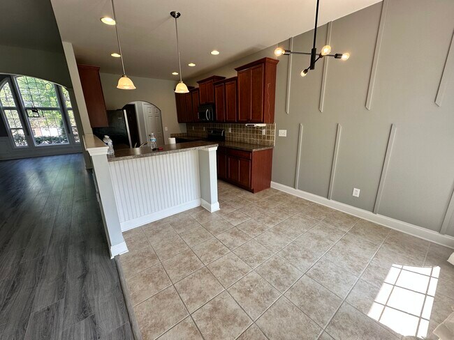 Building Photo - 752 Maidencane Dr