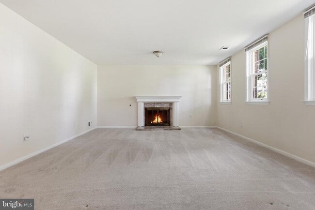 Building Photo - 8747 Arley Dr