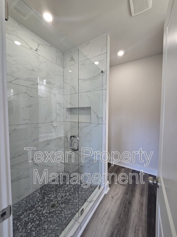 Building Photo - 3505 Brazos River Dr