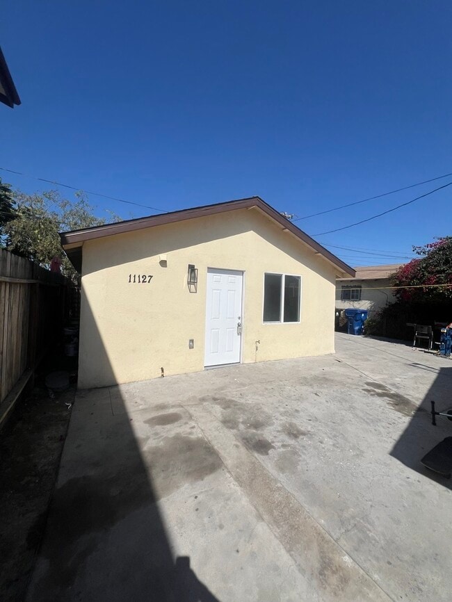 Primary Photo - Charming 1-bedroom, 1-bathroom apartment!