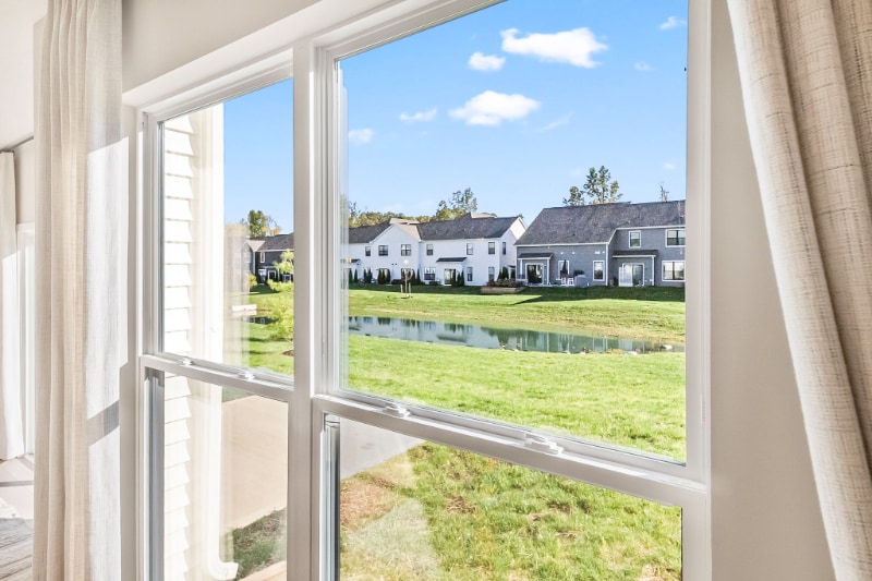 Building Photo - 6385 Hamilton Woods Blvd S