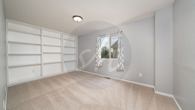 Building Photo - 6937 Cabriolet Dr