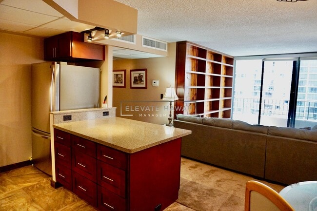 Building Photo - FULLY FURNISHED 2 BED 2 BATH IN WAIKIKI w/ CENTRAL AC & ELECTRICITY INCLUDED!