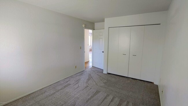 Building Photo - 1015 Fair St