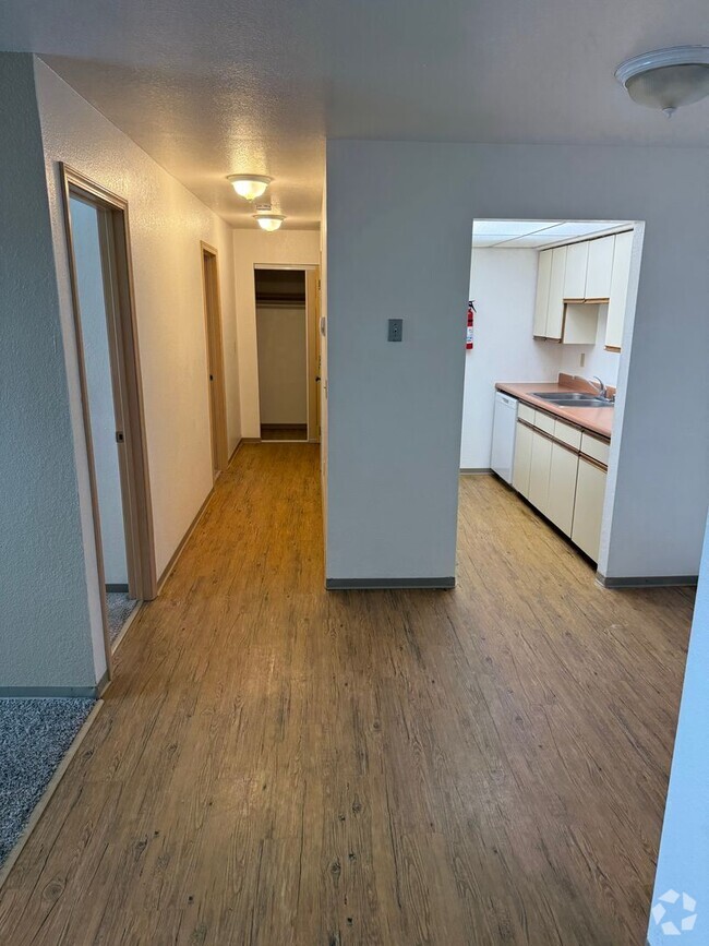 Building Photo - Redoubt View Apartments Inc