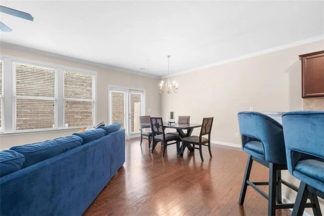 Building Photo - 6022 Mayfield Way SE