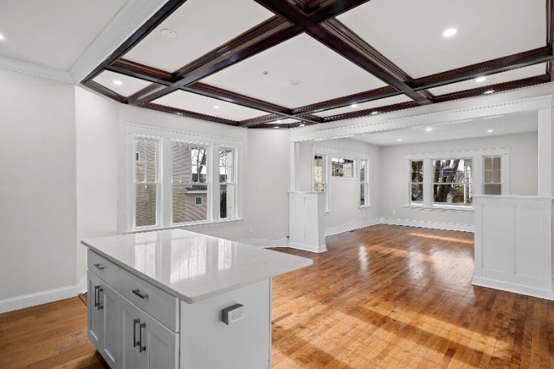 Building Photo - 12 Woodford St