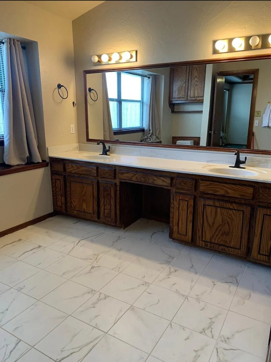 Building Photo - 11324 Cimarron Dr