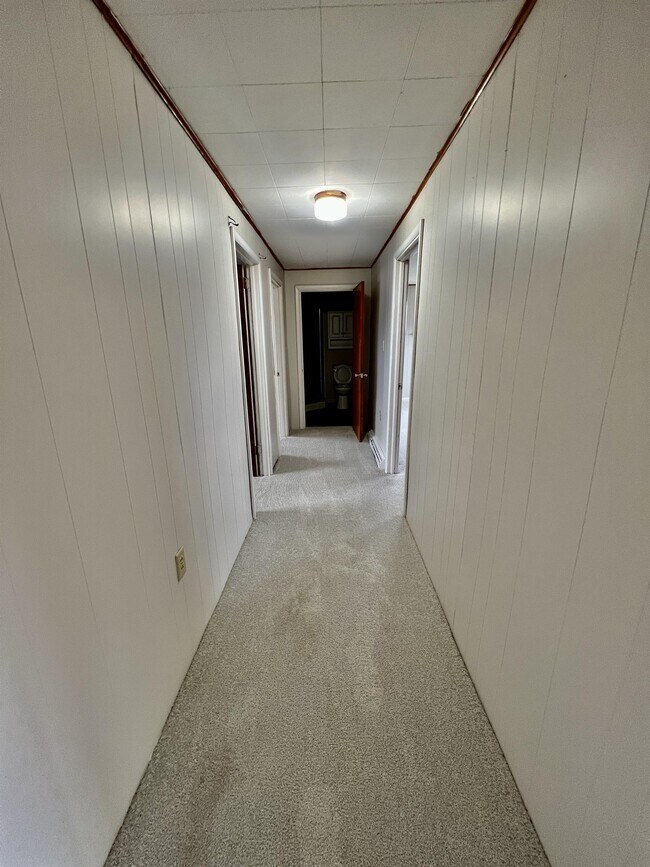 Building Photo - 516 Kensington Ave