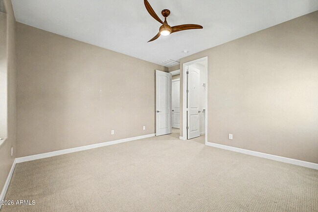 Building Photo - 4128 S Greythorne Way