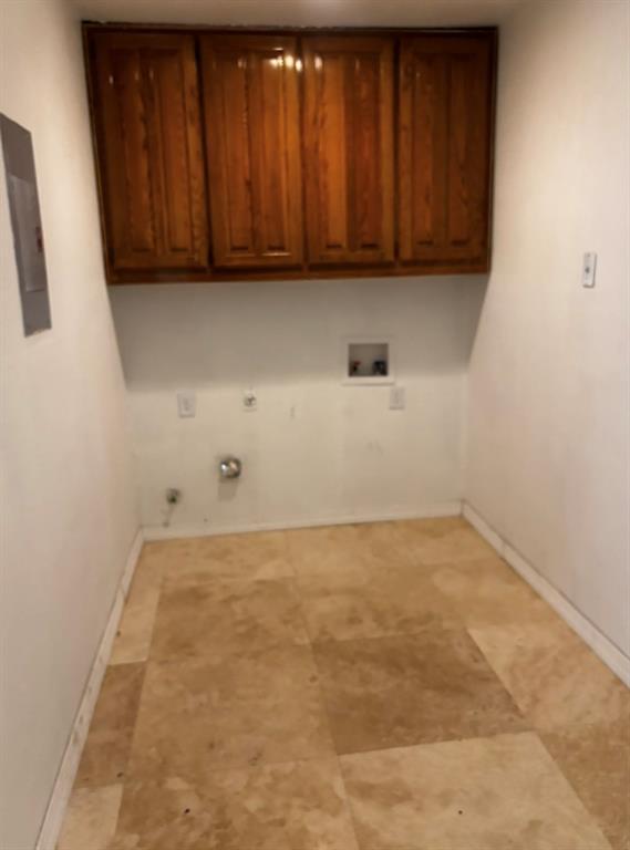 Building Photo - 302 Meadow Creek Dr