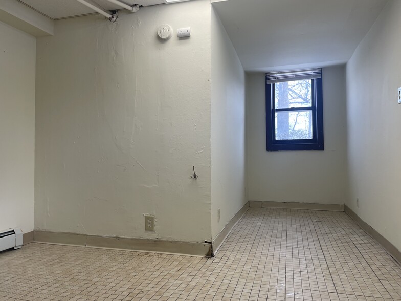 Building Photo - 2019 Sherman Ave