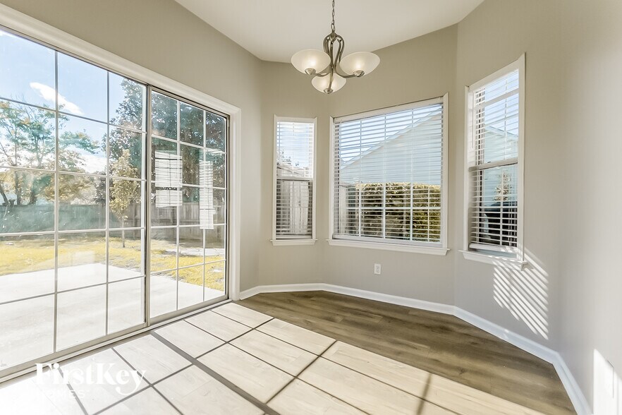 Building Photo - 118 Hearthstone Cir