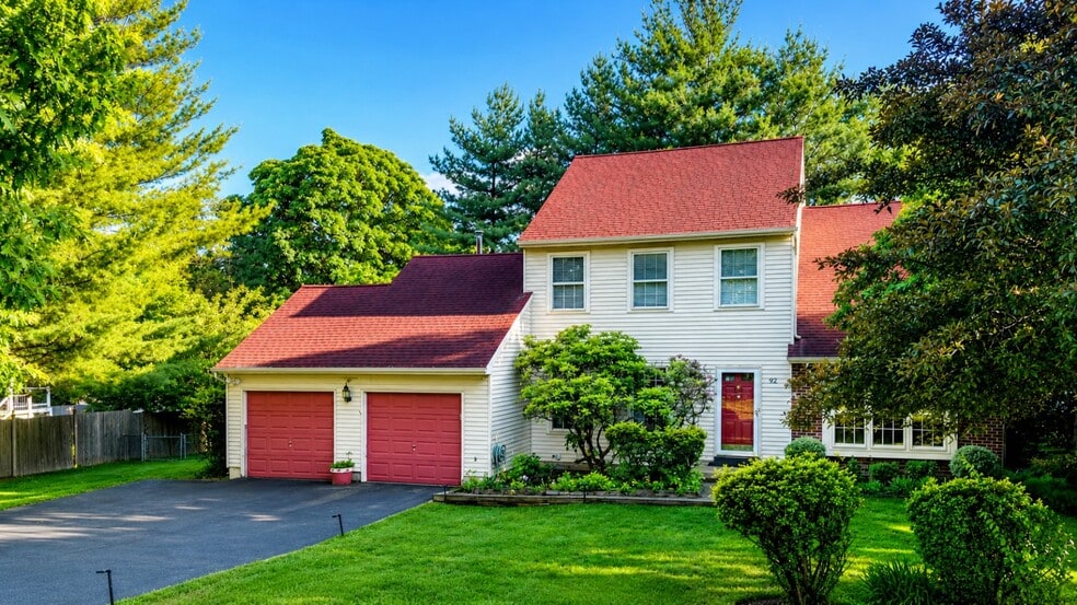 Building Photo - 92 Willis Dr