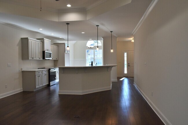 Building Photo - Townhouse for Rent in Hixson