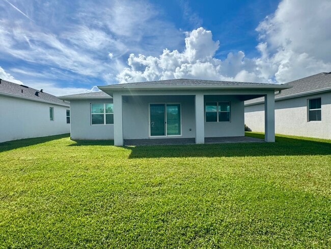 Building Photo - 14285 Murney Wy