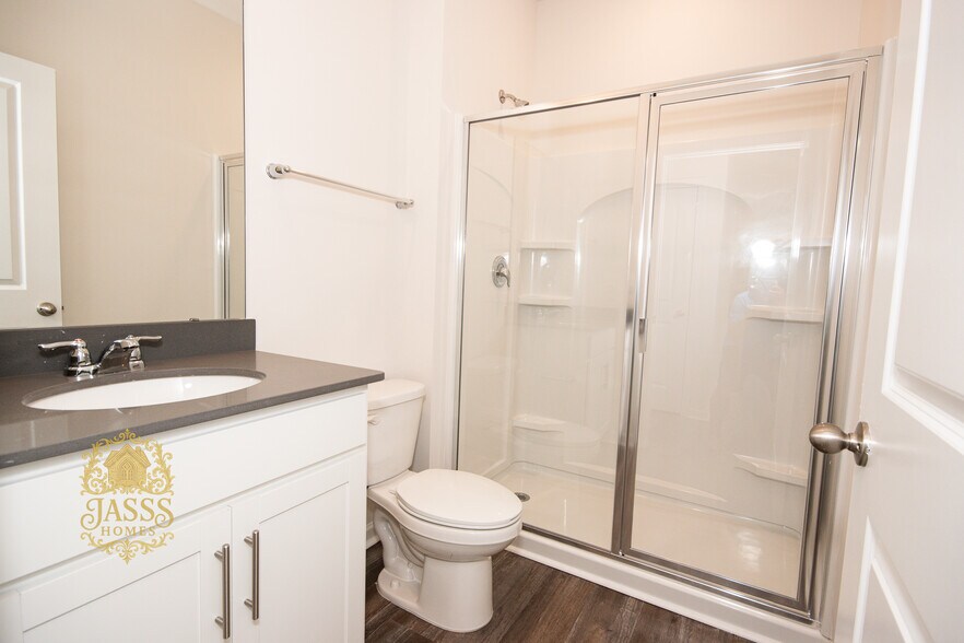 Building Photo - 1361 Secrest Commons Dr