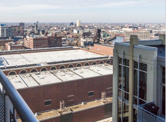 Balcony River View (Unit 1704) - 700 N Larrabee St