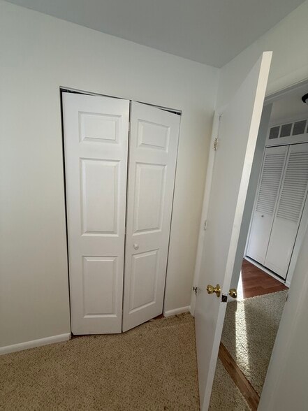 Building Photo - 241 Dakota St