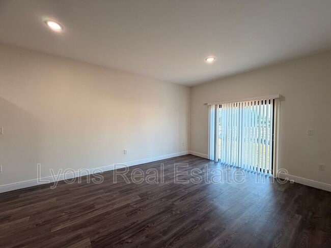 Building Photo - 452 Grant Blvd