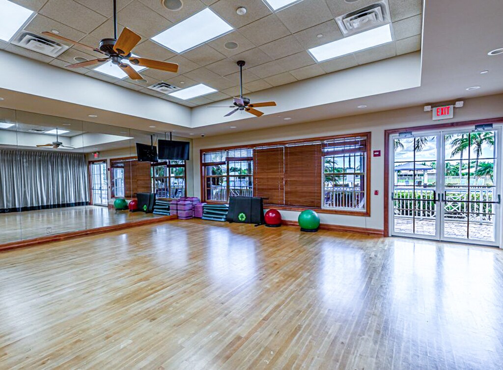 Building Photo - 9773 Bowline Dr