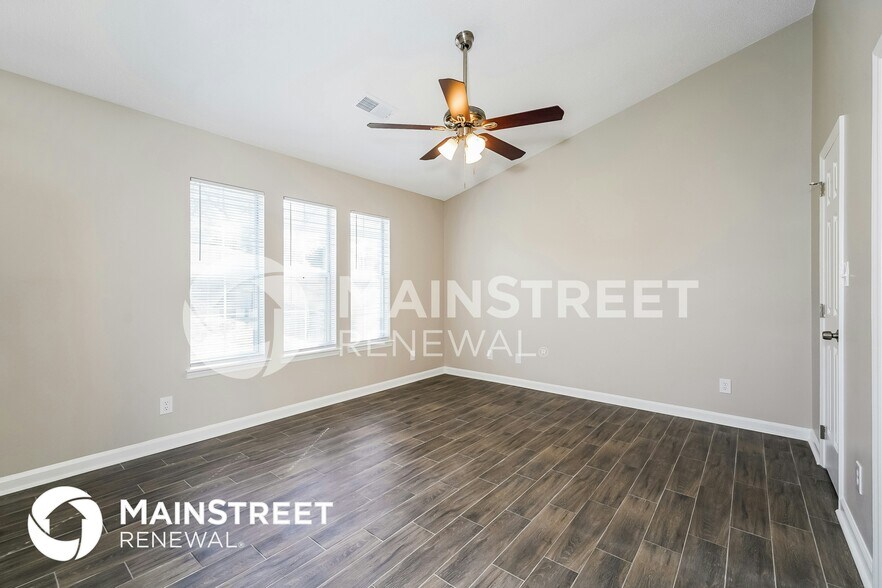 Building Photo - 3824 Hunters Run Ln