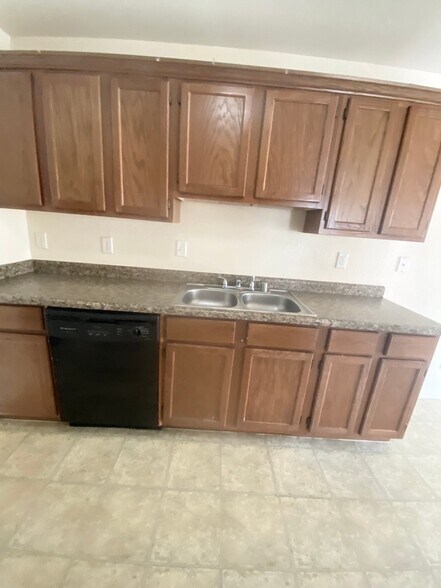 Building Photo - 4621 Michael Torres Dr