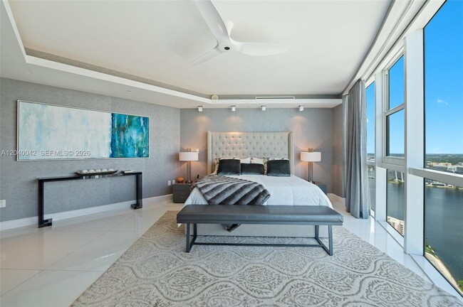 Building Photo - 18201 Collins Ave