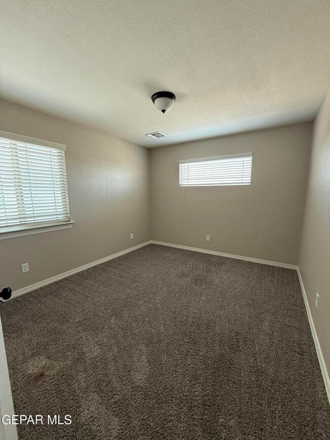 Building Photo - 14655 Pebble Hills Blvd