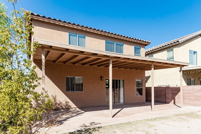 Building Photo - 4122 E Cameo Point Dr